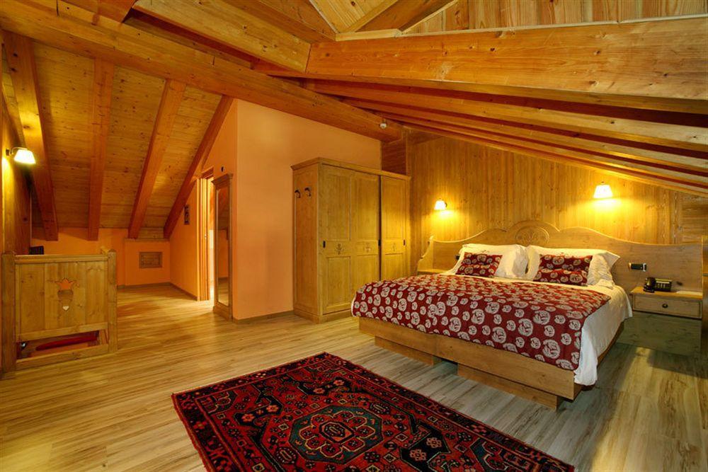Hotel Boton D'Or & Wellness A La Thuile Dış mekan fotoğraf