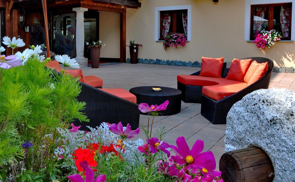 Hotel Boton D'Or & Wellness A La Thuile Dış mekan fotoğraf