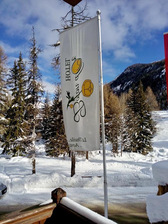 Hotel Boton D'Or & Wellness A La Thuile Dış mekan fotoğraf