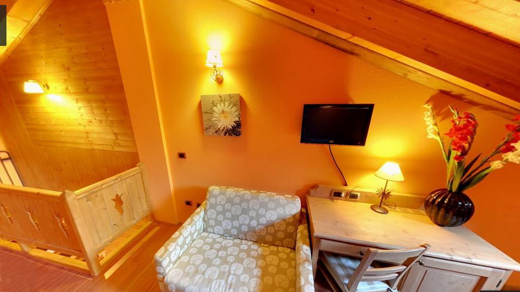 Hotel Boton D'Or & Wellness A La Thuile Dış mekan fotoğraf