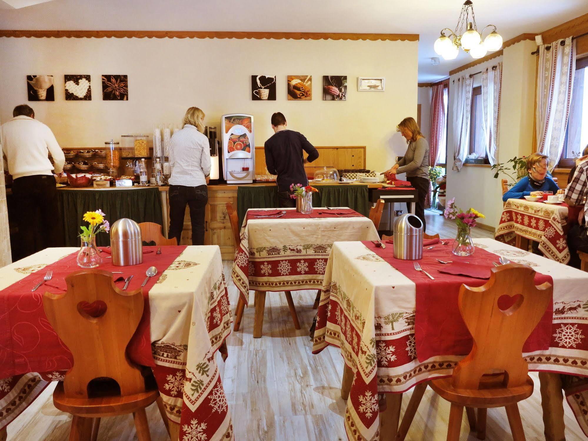 Hotel Boton D'Or & Wellness A La Thuile Dış mekan fotoğraf